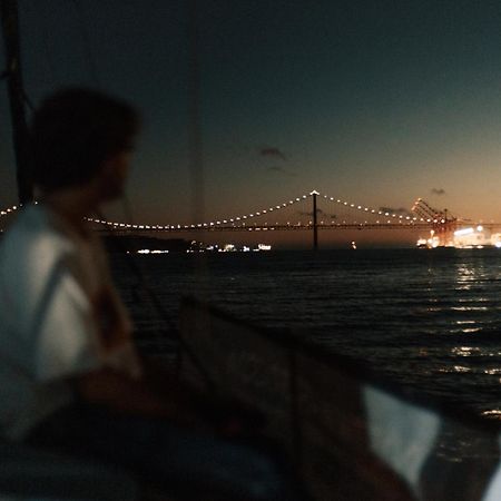 Stay In A Boat - Lisboa Dış mekan fotoğraf