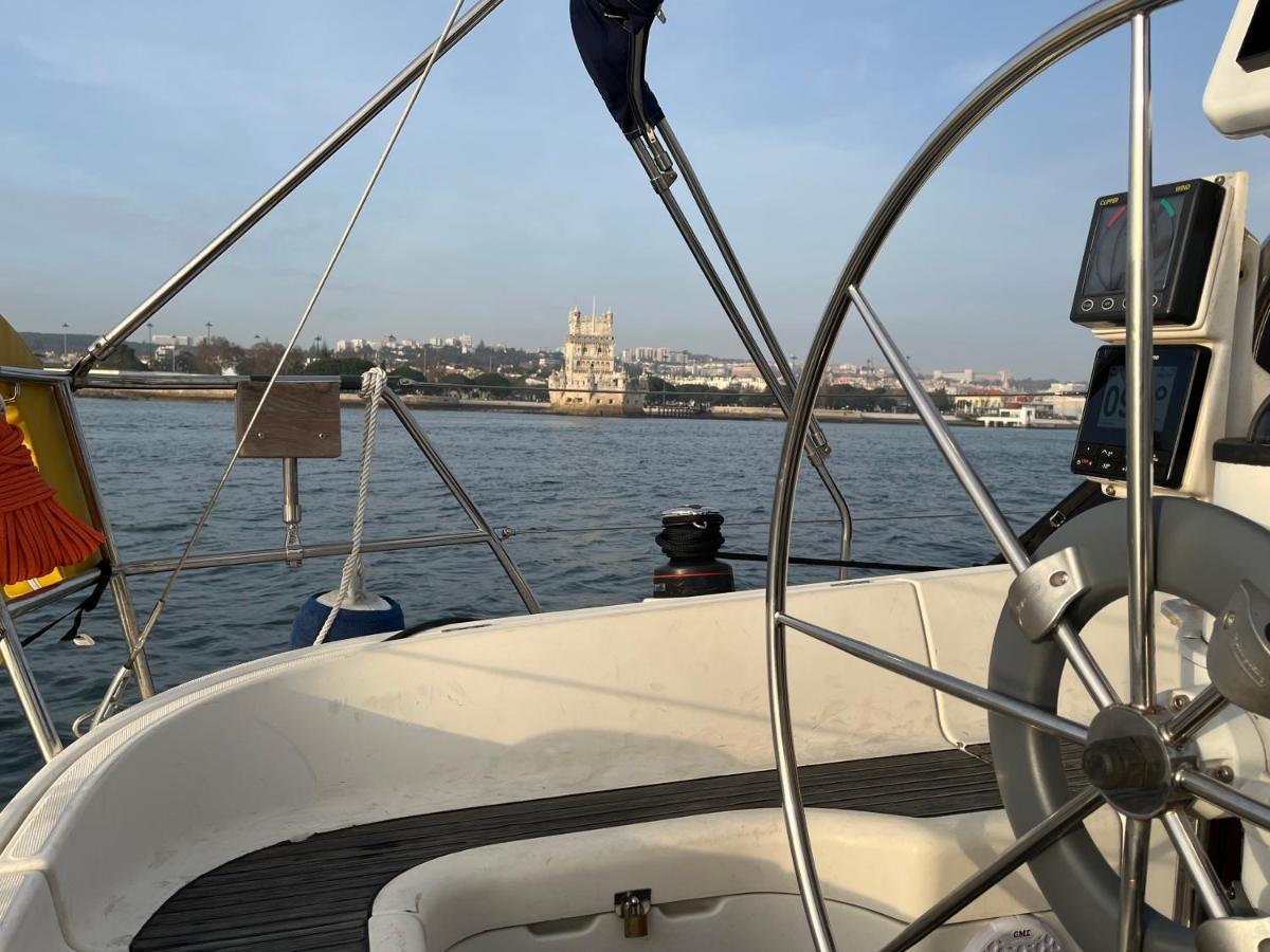 Stay In A Boat - Lisboa Dış mekan fotoğraf